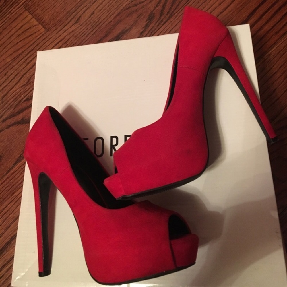Red Party Pumps! 👠 Forever 21 Brand